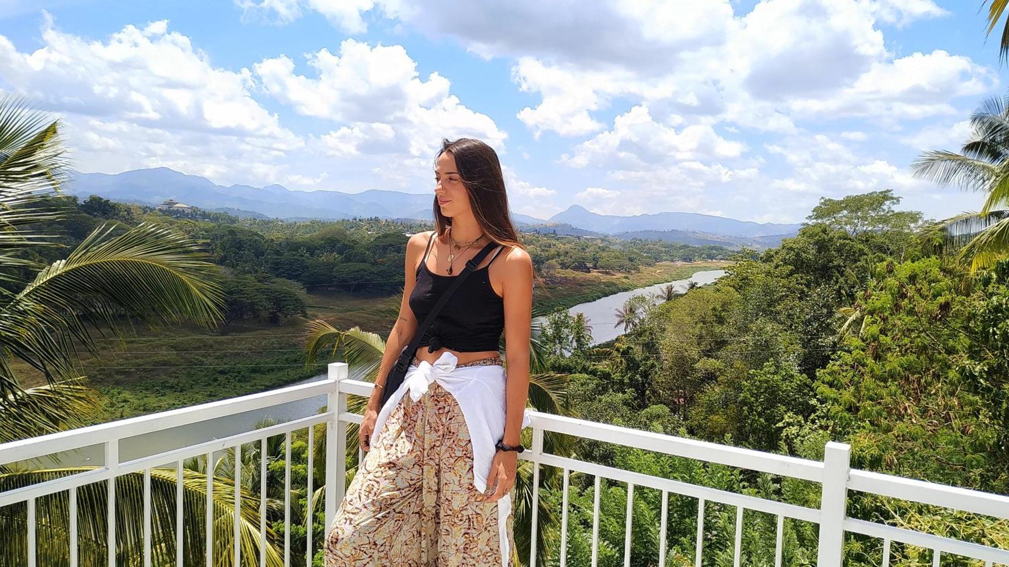 Mahaweli View Inn Kandy Bagian luar foto